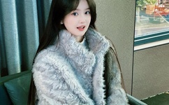 从客厅到卧室一路上做